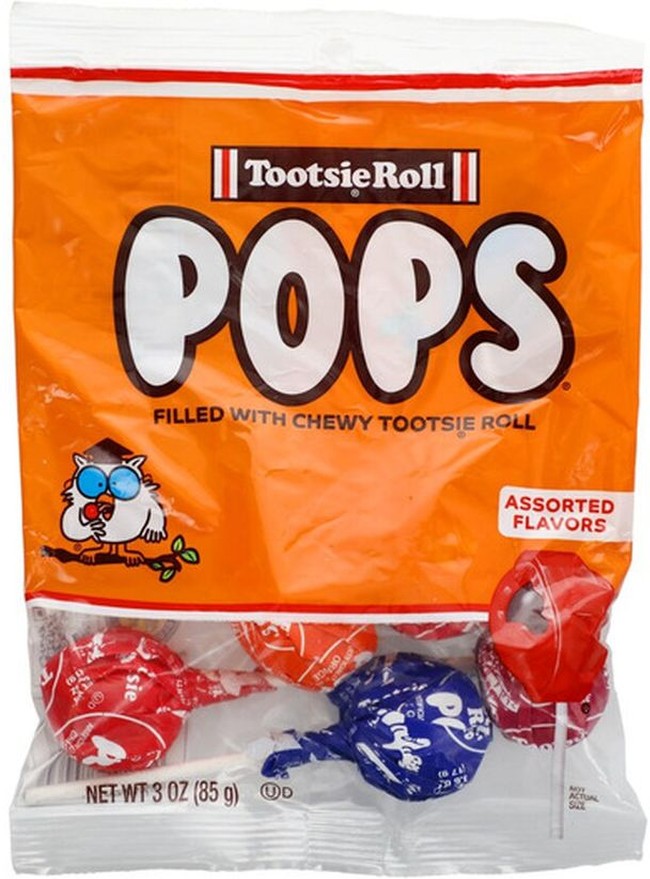 Roll Pops Assorted Flavors Filled With Chewy Roll