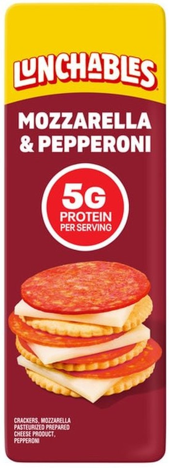 Pepperoni & Mozzarella Cheese with Crackers Snack Kit