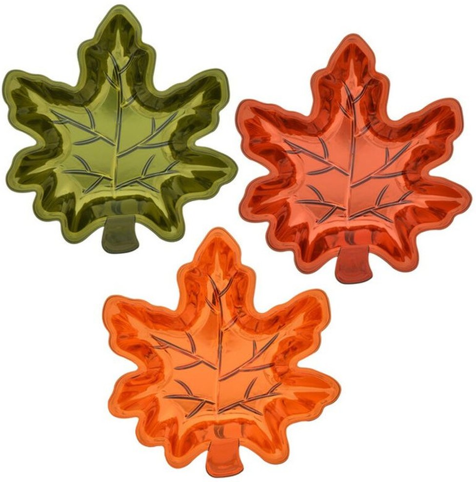 Metallic Plastic Leaf Dishes, 9x8.5x1.5 Inch