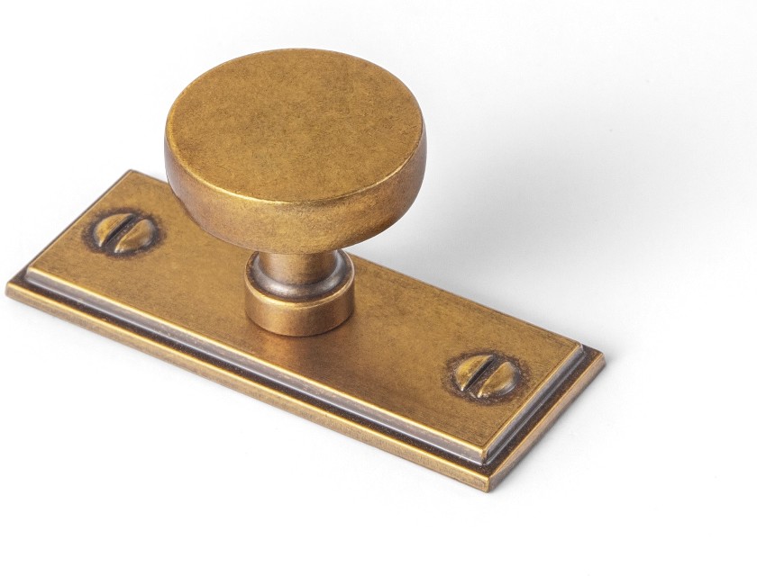 1-1/5-in Antique Brass Novelty Classic Cabinet Knob 6 -Pack