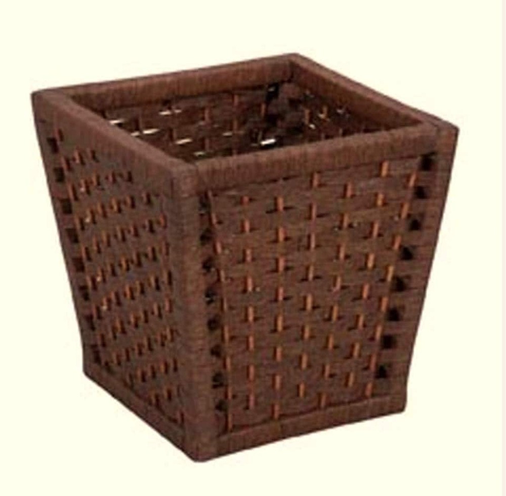 3.9-Quart Brown Mixed material