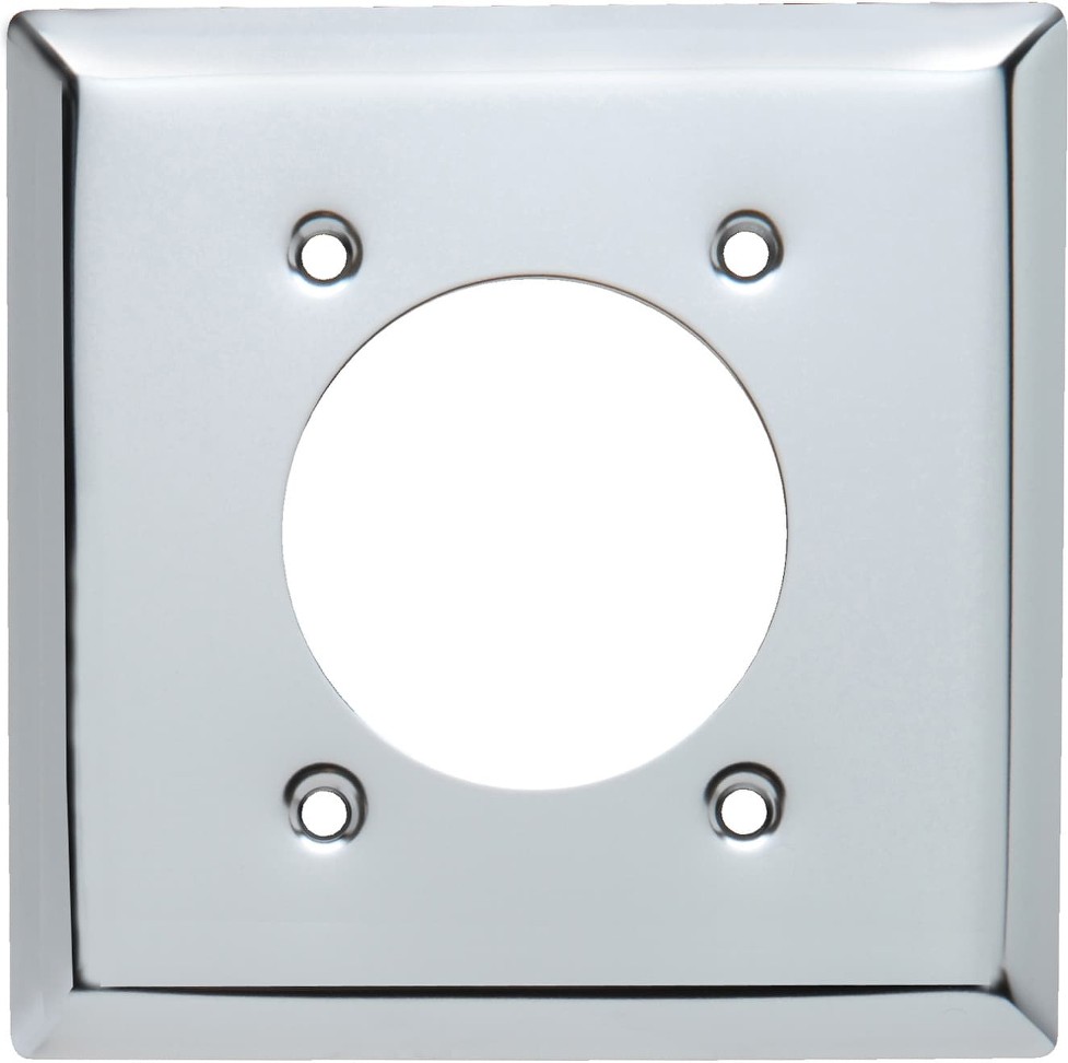 Pass Seymour 1 -Gang Standard Size Chrome Metal Indoor Round Wall Plate
