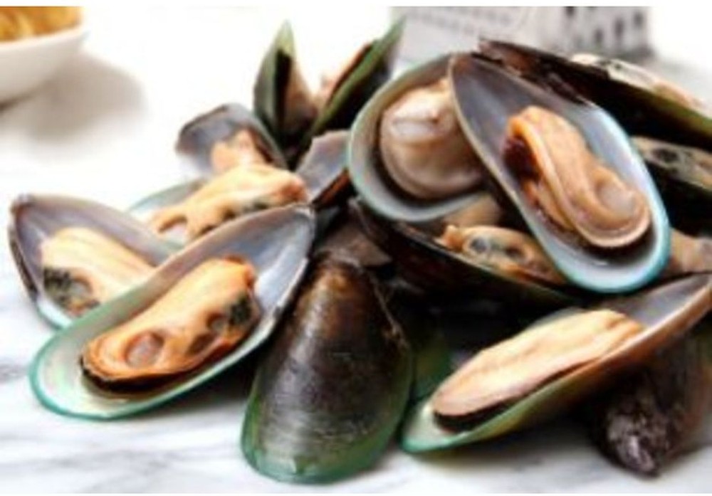 Half Shell Mussels - 2 lbs