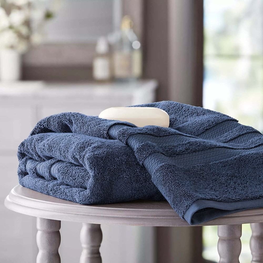 Hotel Premier Luxury Bath Towel