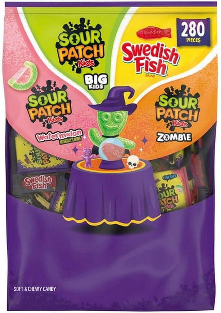 Sour Patch and Swedish Fish Halloween Candy Variety Pack, 280 pcs.