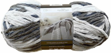 100% Polyester Super Bulky Cozy Chenille Yarn - Multi Blue